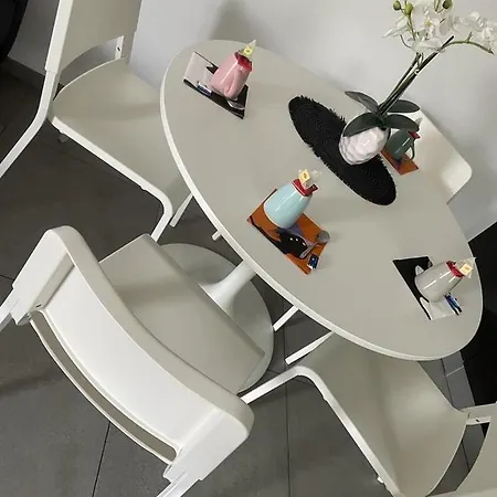 Station 171 Bruxelles-charleroi-airport 公寓