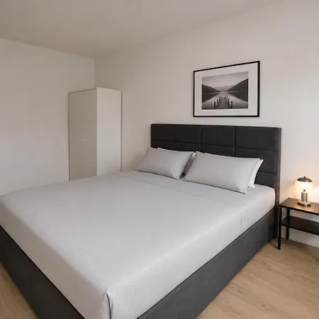 Апартаменты Station 171 Bruxelles-charleroi-airport *